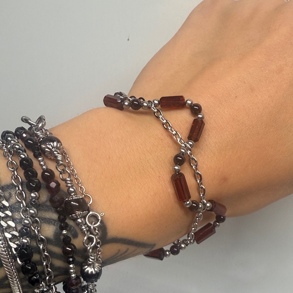 Forbidden Fruit #5 - Helix Garnet Stainless Steel Bracelet - Picture 4 of 7